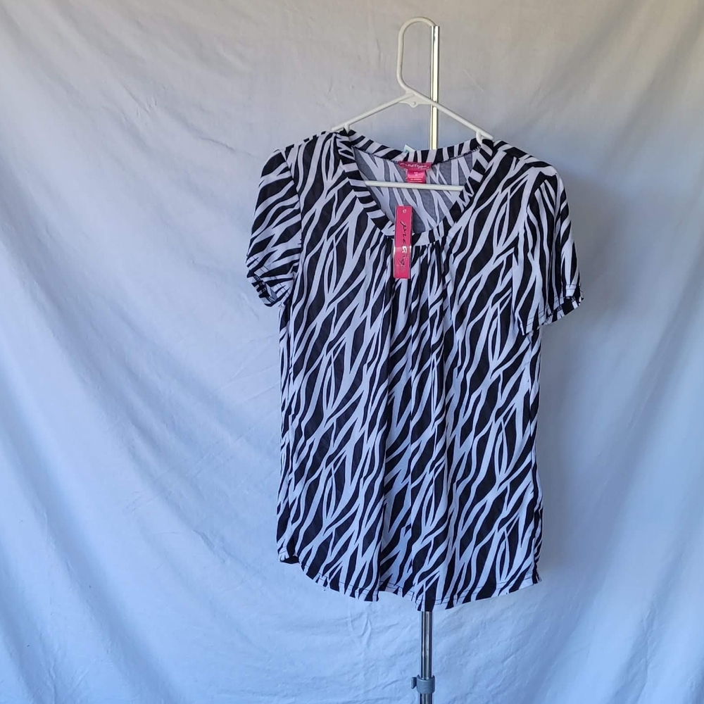 Prestige edge womens blouse